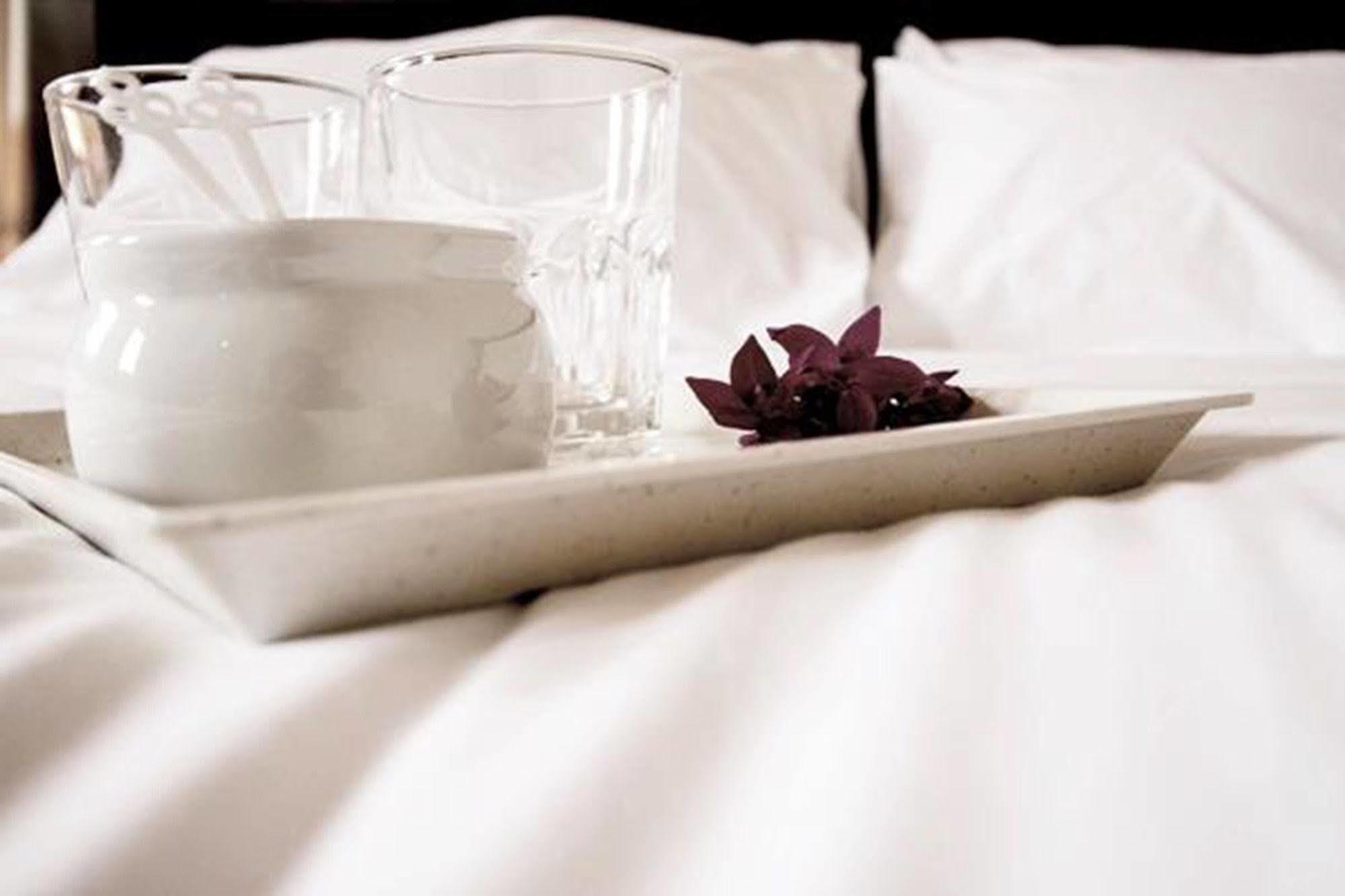 8 Boutique By The Sea Hotel Tanjung Tokong Ngoại thất bức ảnh